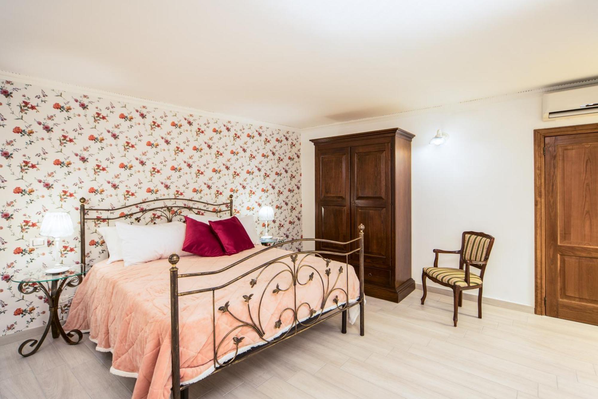 La Casa Di Assunta Naples Historical Centre Apartment Luaran gambar